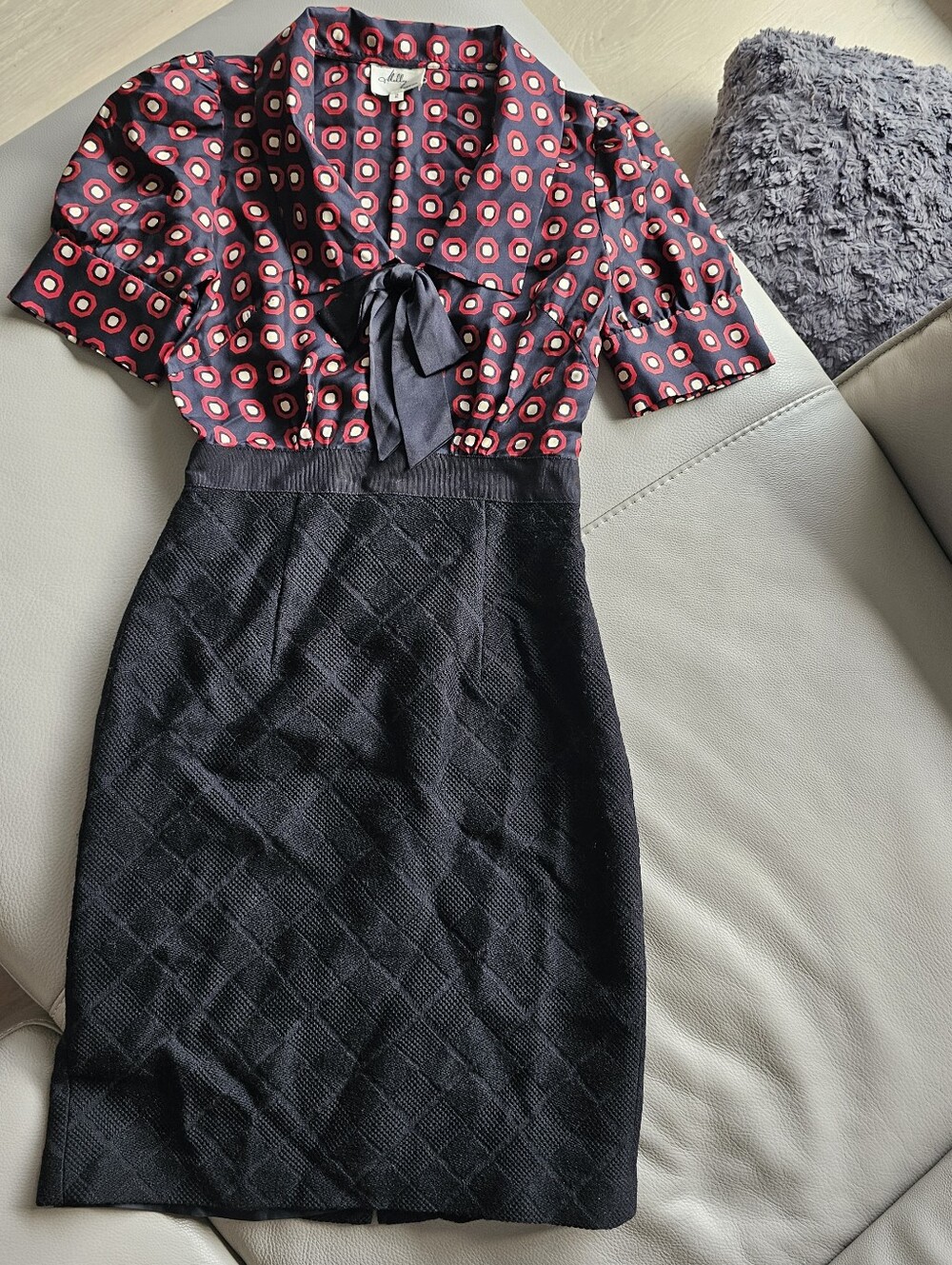 Milly Black and Red Dress Geometric Print bow at neck - silk and wool